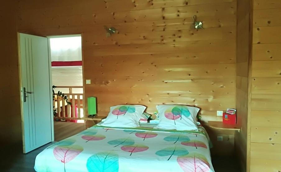 Chambre d’Hôtes Neptune Wood Arzens Exterior foto